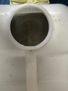 名古屋市昭和区での作業写真:洗い流した汚れ
